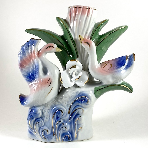 Vintage ceramic swans vase